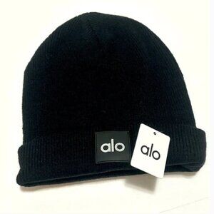 ALO Everyday Beanie